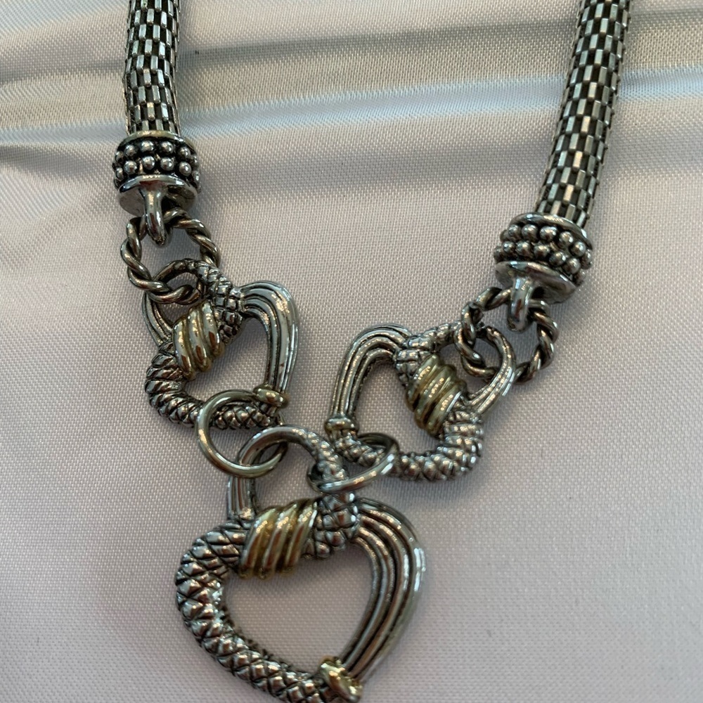 Heart necklace magnetic closure silver tone mesh choker chain 3 locking hearts